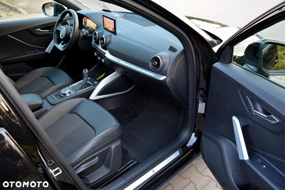 Audi Q2 35 TDI Quattro S tronic S line - 5