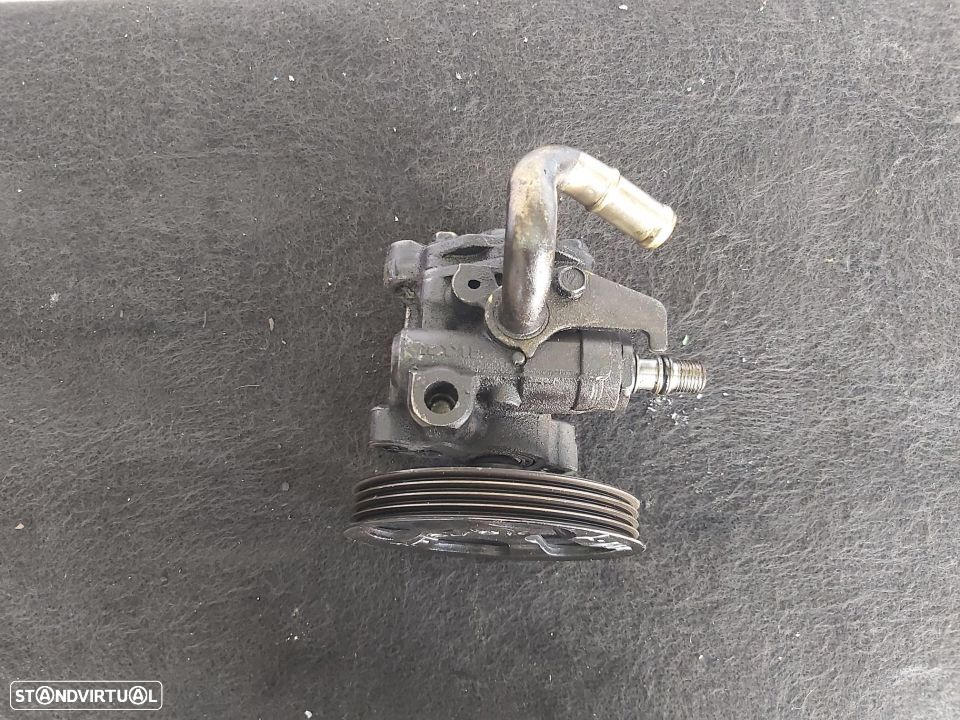 Bomba Direcção Assistida Hidraulica Mitsubishi L 400 - 2