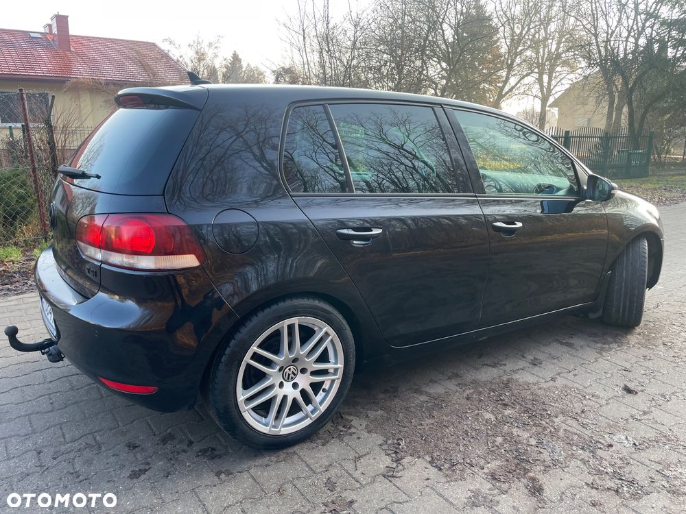Volkswagen Golf - 16