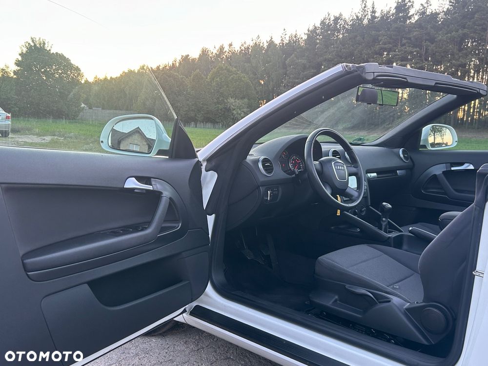 Audi A3 Cabrio 1.6 Ambition - 27