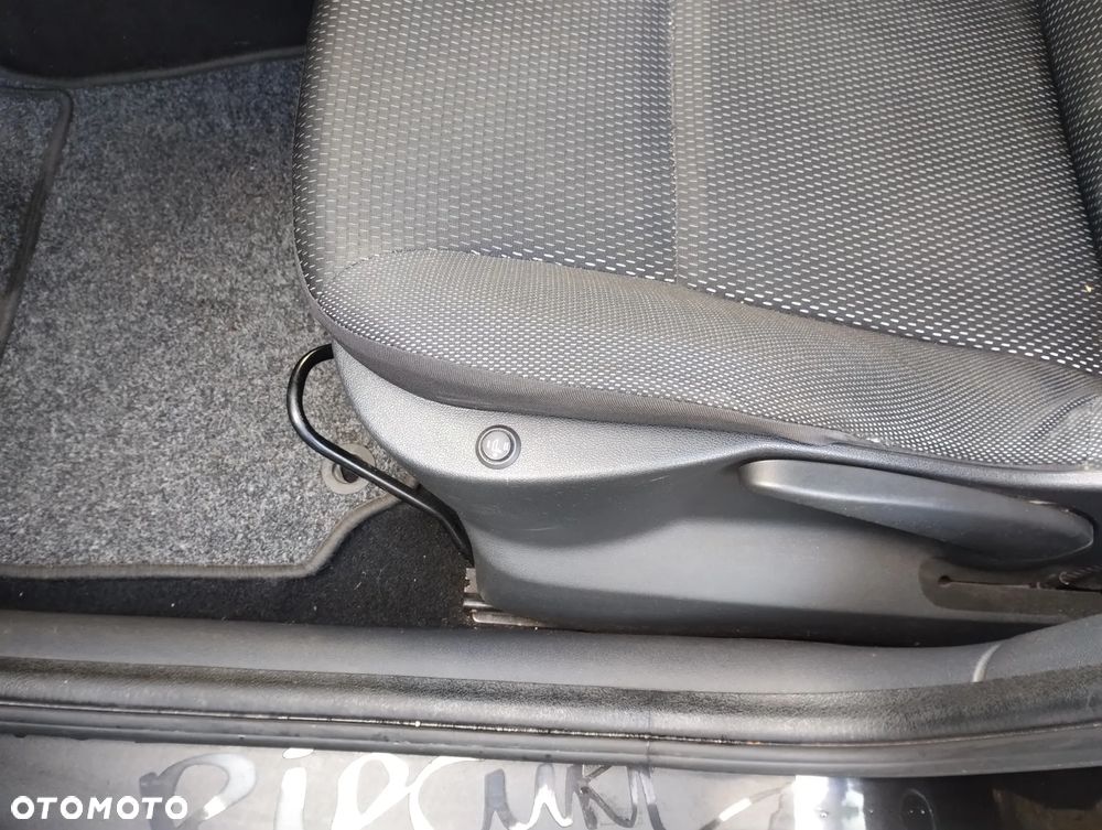 Renault Clio 1.2 16V Rip Curl - 20