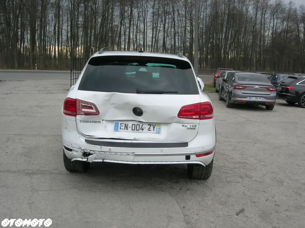 Volkswagen Touareg 3.0 V6 TDI BMT Perfectline R-Style - 8