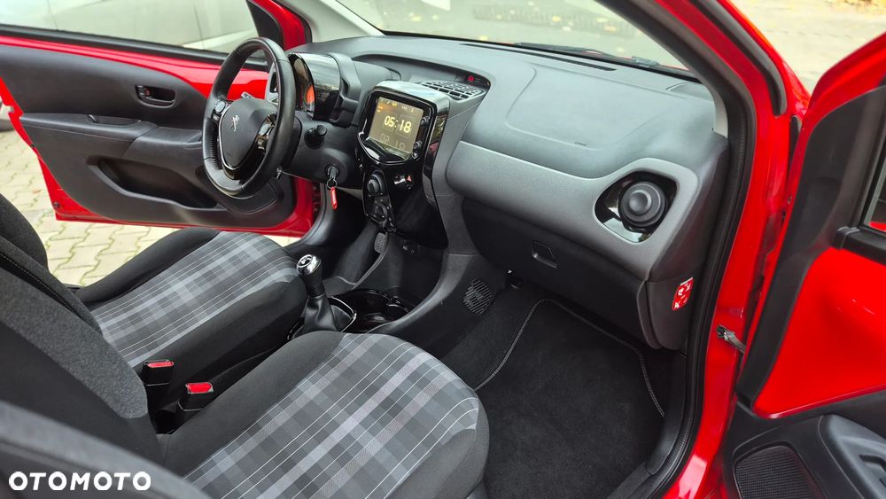 Peugeot 108 VTI 72 Stop&Start Top Style - 16