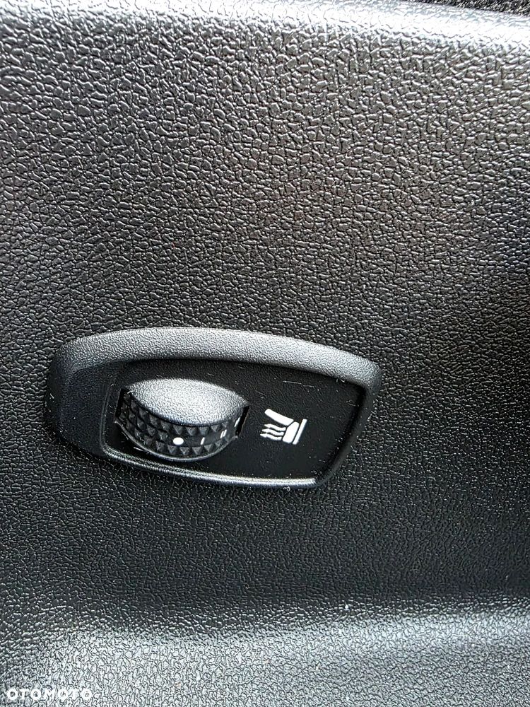 Renault Megane 1.6 16V 100 TomTom Edition - 25