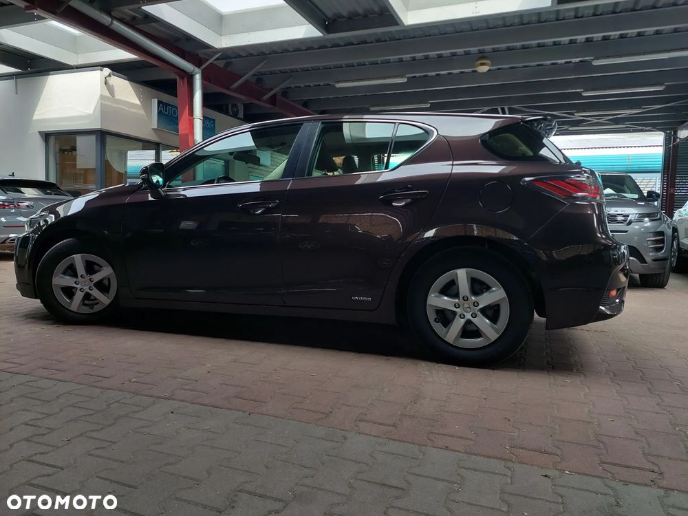 Lexus CT - 30