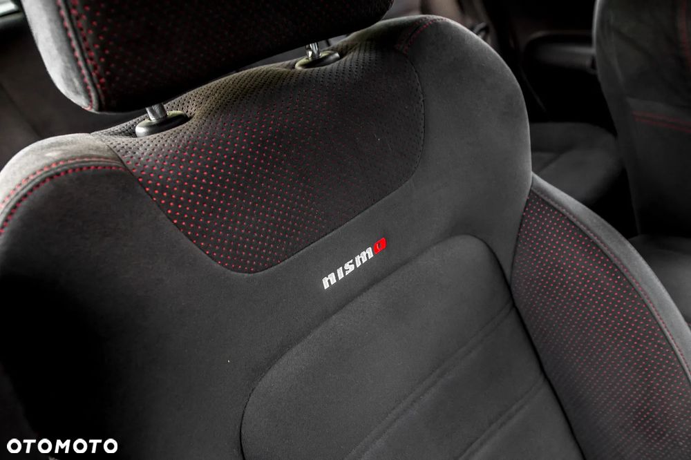 Nissan Juke 1.6 T Nismo 4x4 - 26