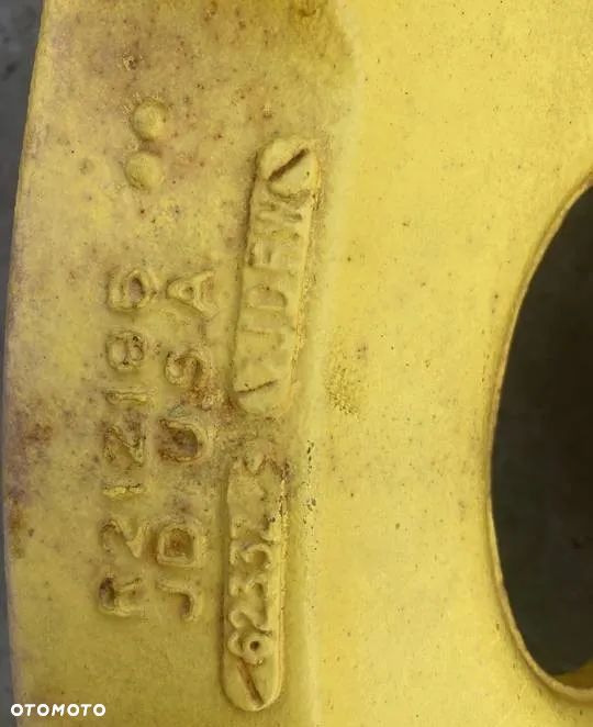 ŚRODKOWA CZĘŚĆ KOŁA R212195 /R560247 /R212196 /R166115 JOHN DEERE 7930 - 2