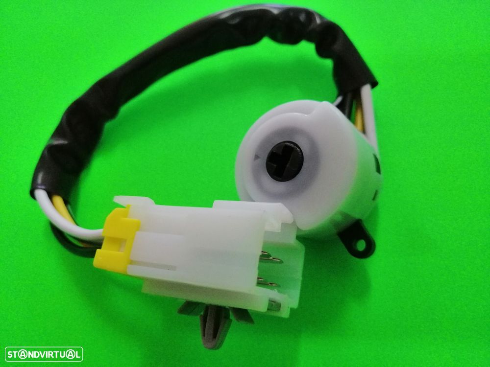 Contacto da ignição Nissan Pickup D22 NOVO - 1