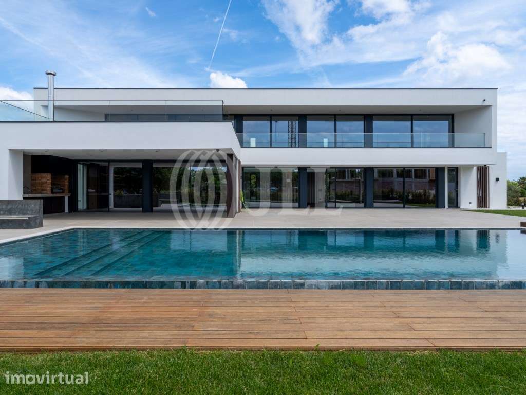 Moradia T5 com jardim e piscina Barcarena, Oeiras - Grande imagem: 5/53