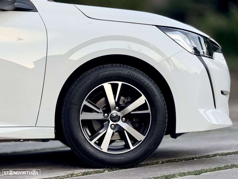 Peugeot 208 PureTech 75 Like - 12