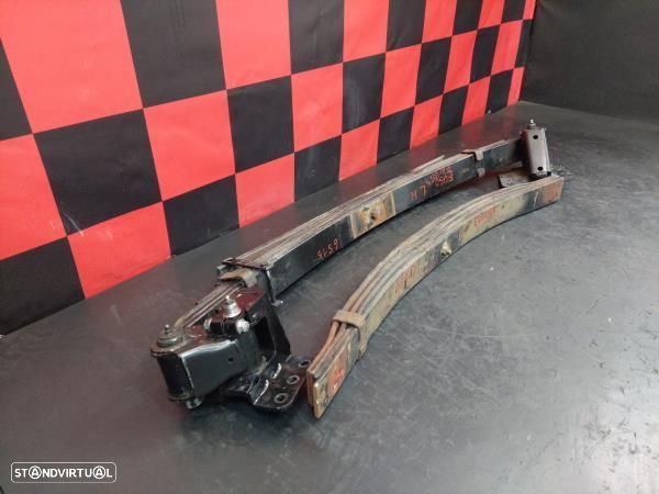 Conjunto Molas Suspensão Tras/Traseira Fuso (Mitsubishi) Canter - 1