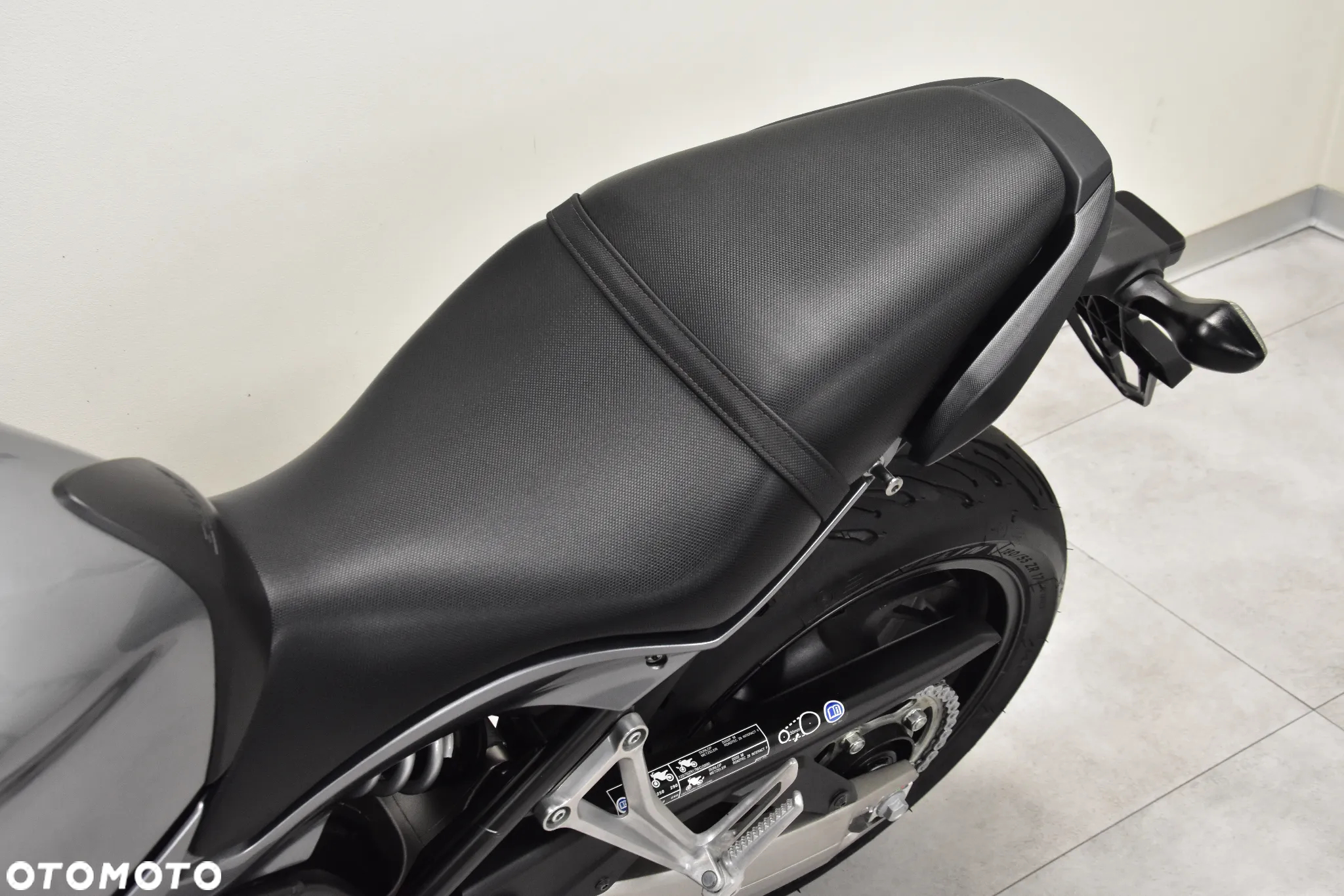 Honda CB - 17