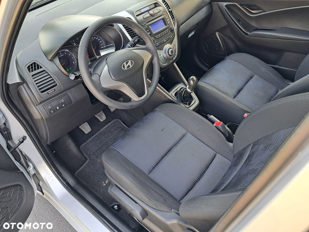 Hyundai ix20 1.4 Classic - 12