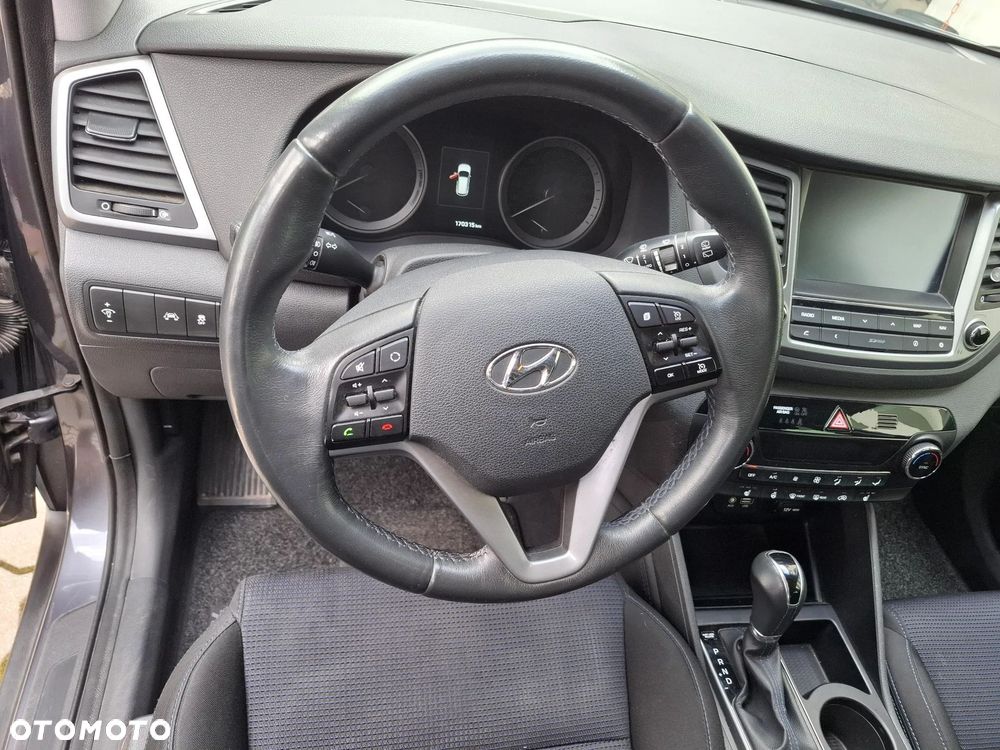 Hyundai Tucson 2.0 CRDI 4WD Automatik Style - 20