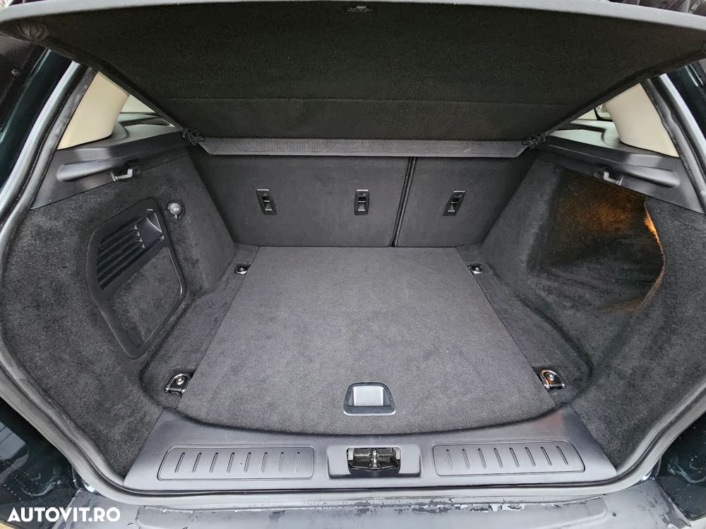 Land Rover Range Rover Evoque - 18