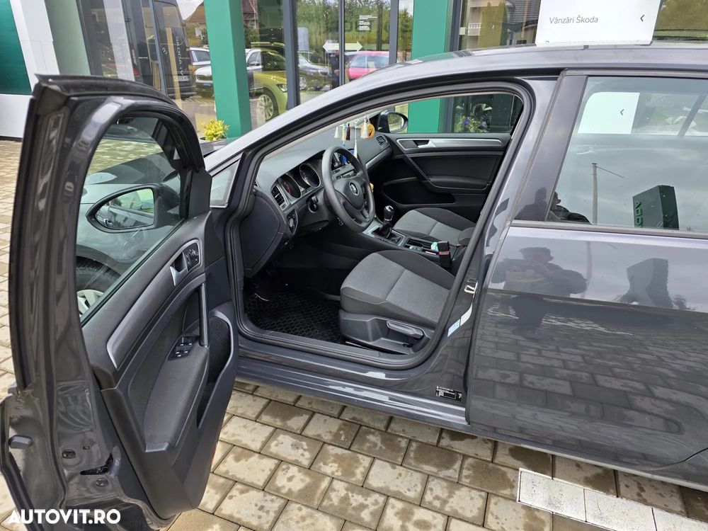 Volkswagen Golf 1.2 TSI Trendline - 12