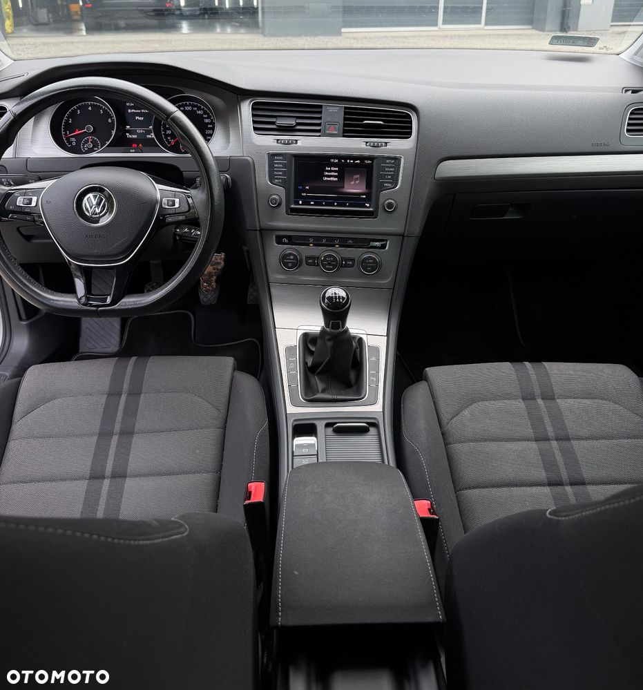 Volkswagen Golf 1.4 TSI BMT Comfortline - 10
