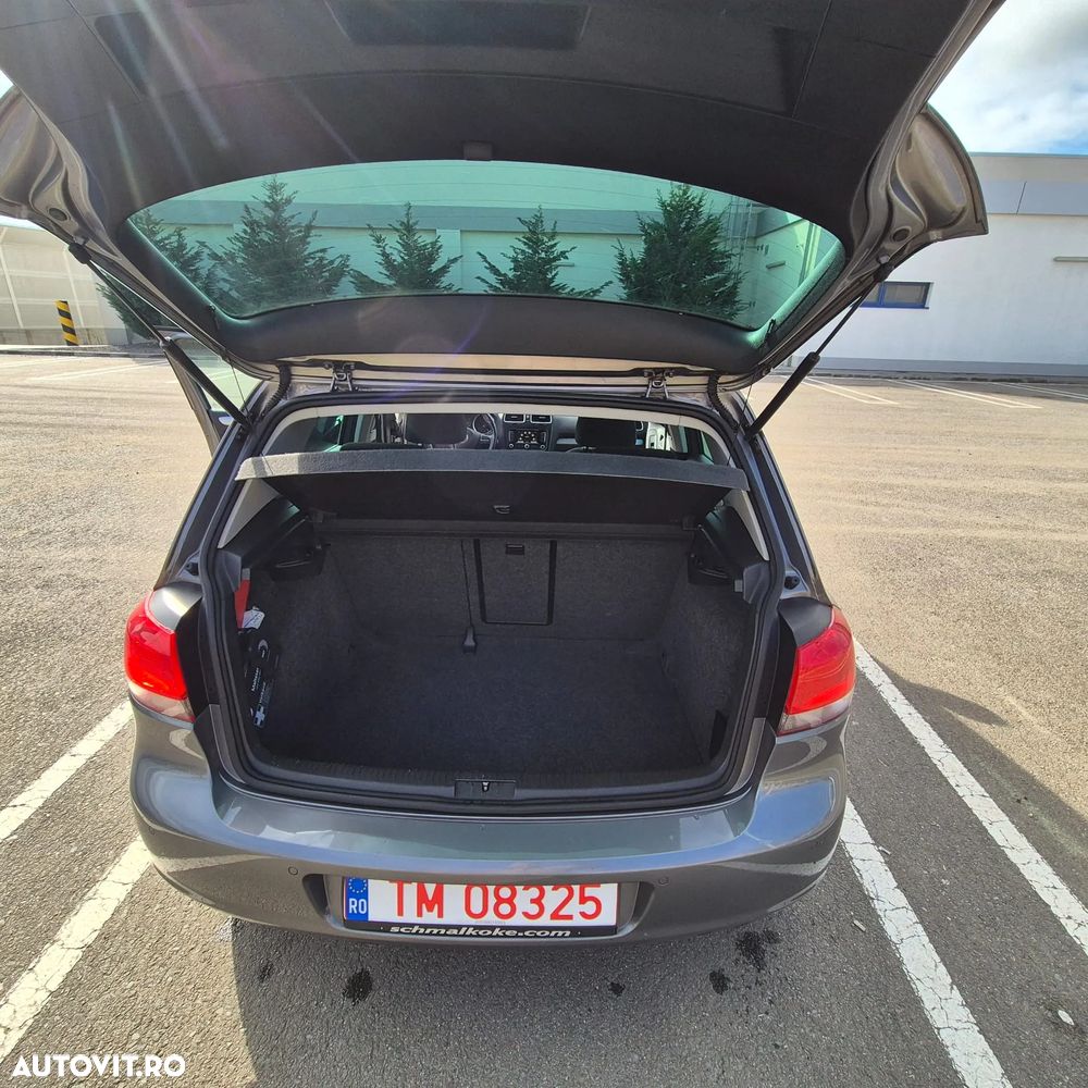 Volkswagen Golf 1.6 TDI DPF Team - 11