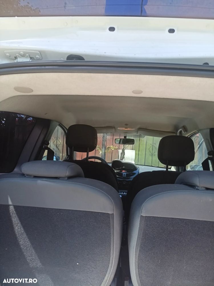 Renault Twingo dCi 85 Rip Curl - 4
