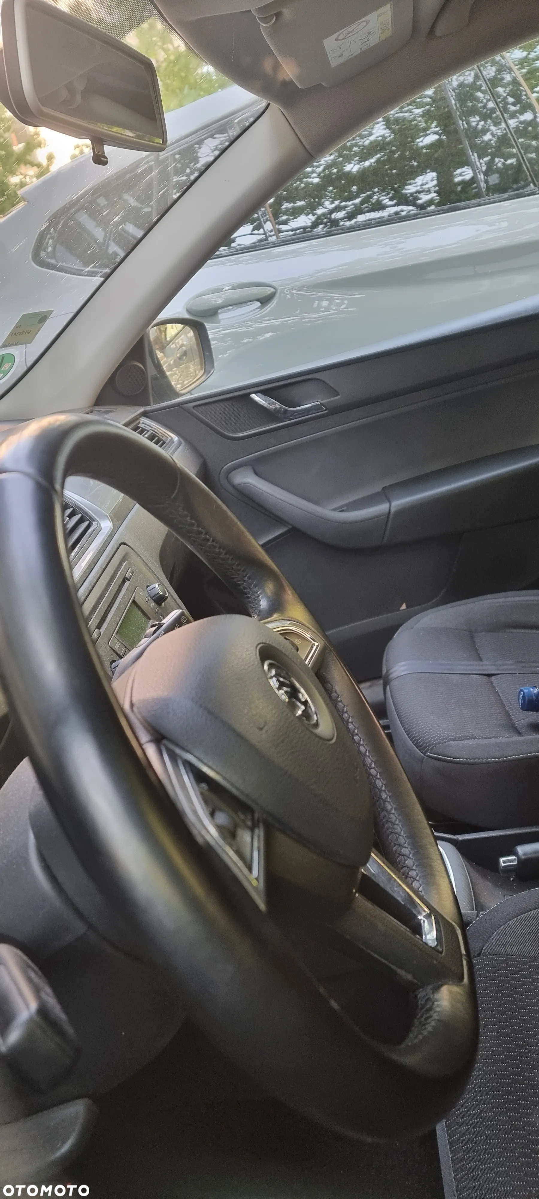 Skoda RAPID - 7