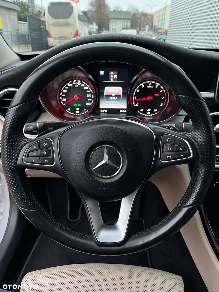 Mercedes-Benz Klasa C 300 7G-TRONIC Exclusive - 17