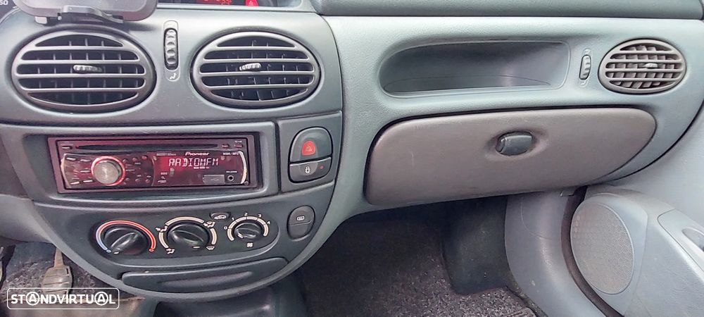 Renault Mégane - 6