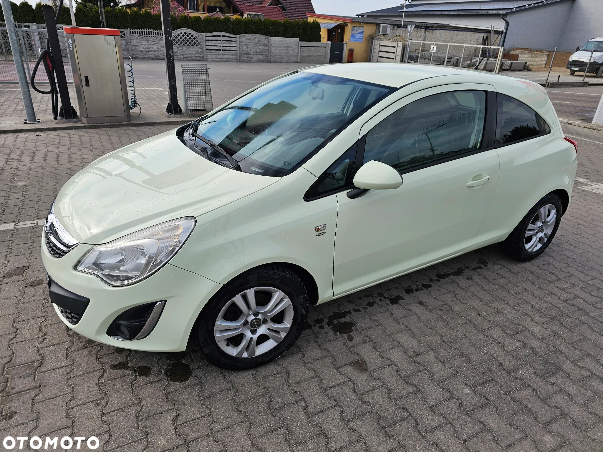 Opel Corsa 1.2 16V EcoFLEX Satellite - 9