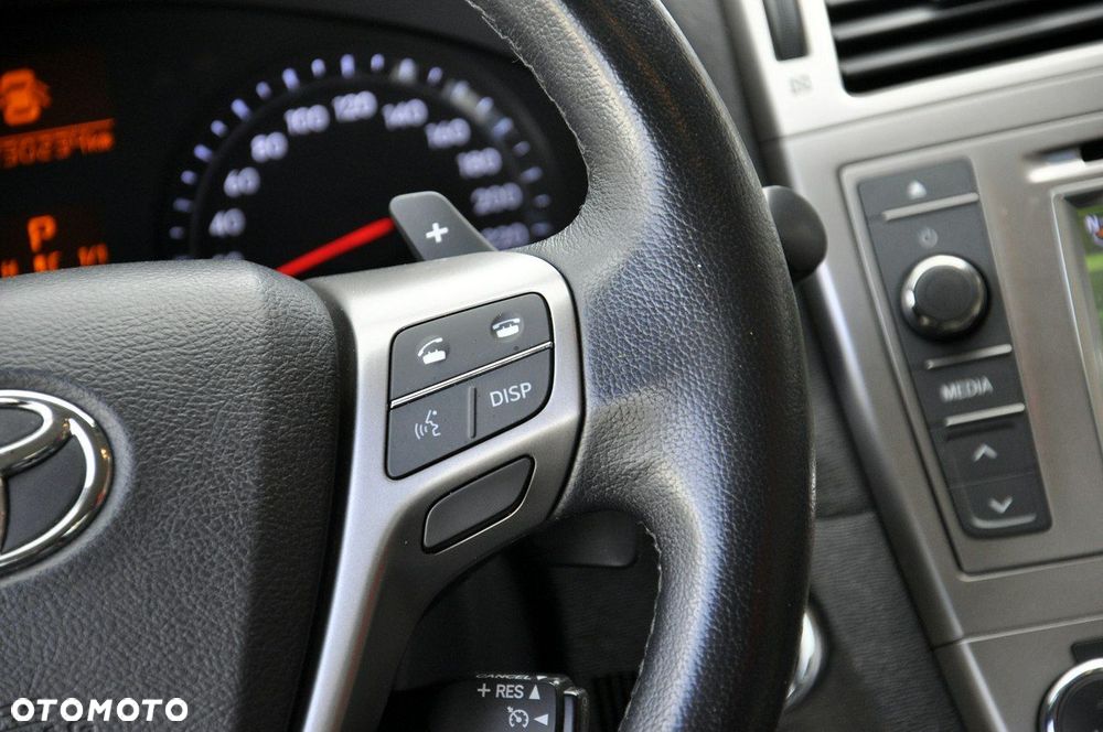 Toyota Avensis 2.0 Multidrive S Executive - 30