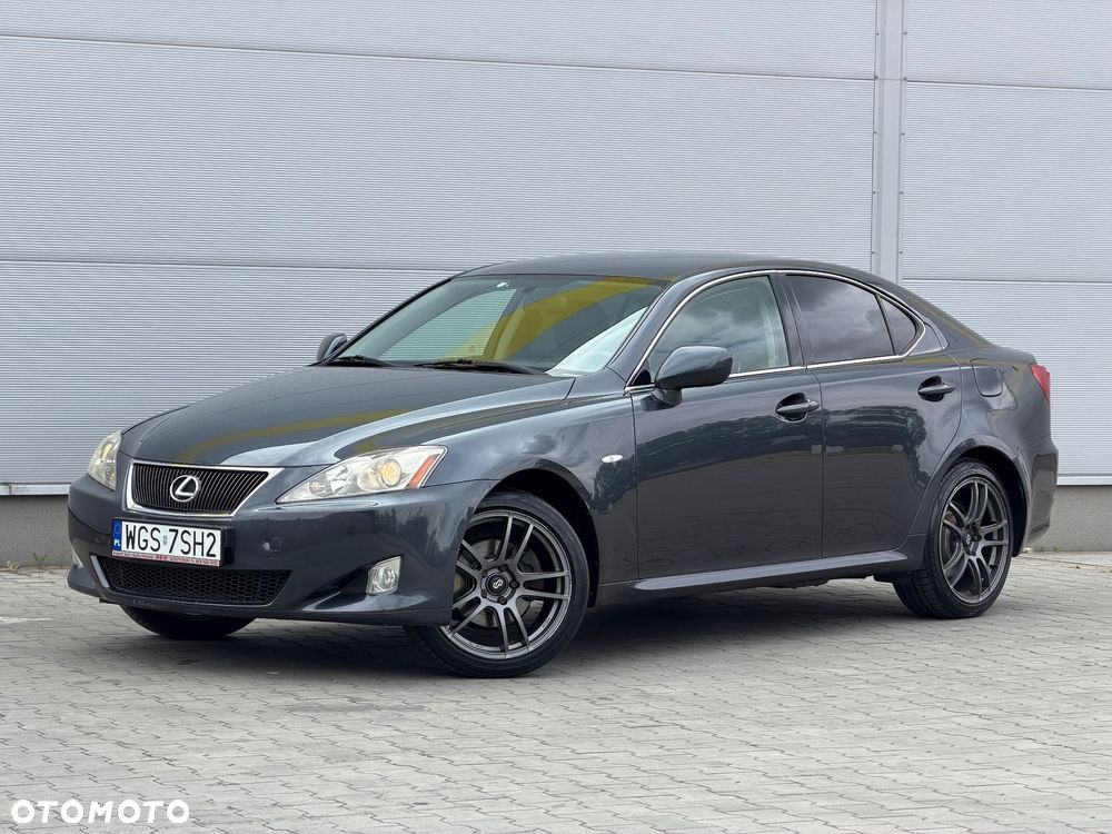 Lexus IS 220 D Comfort - 38