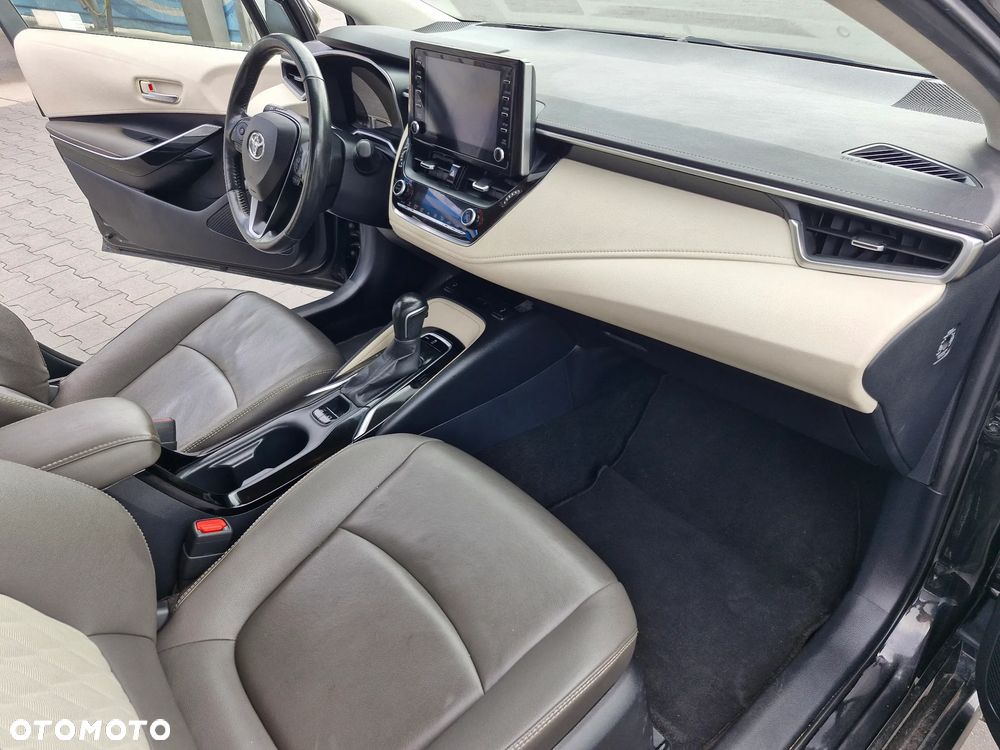 Toyota Corolla 1.6 Executive MS - 8