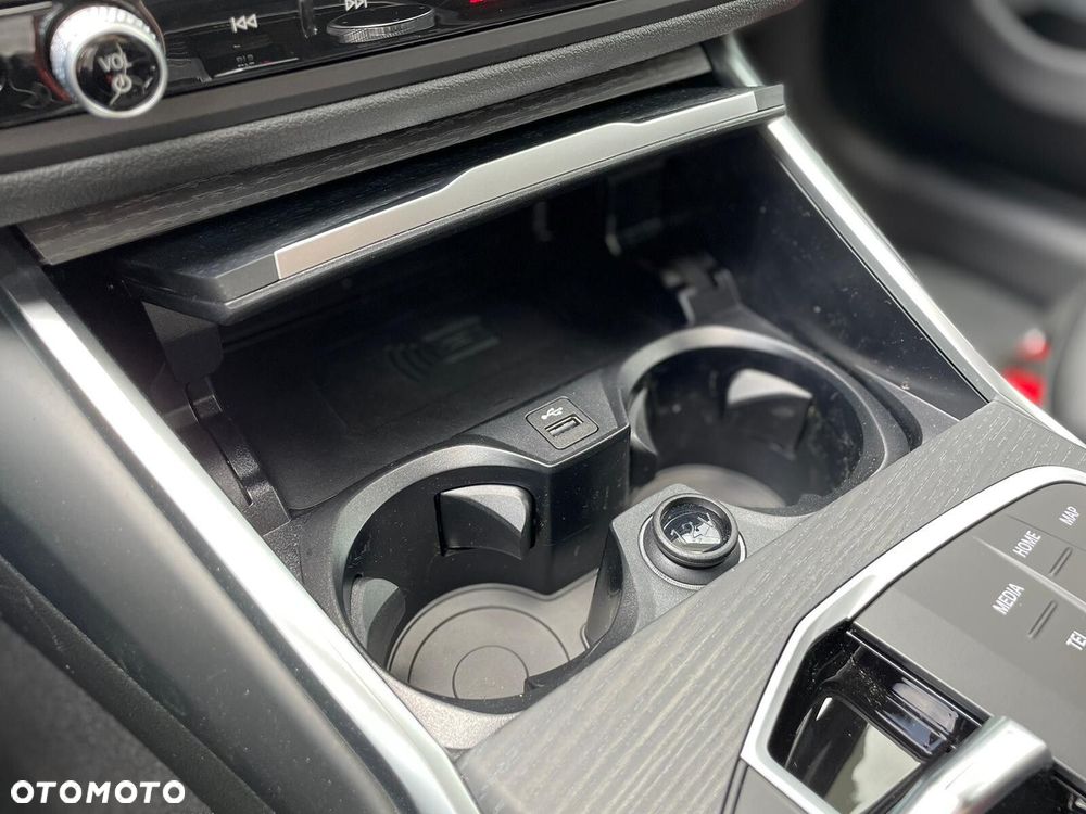 BMW Seria 3 - 27