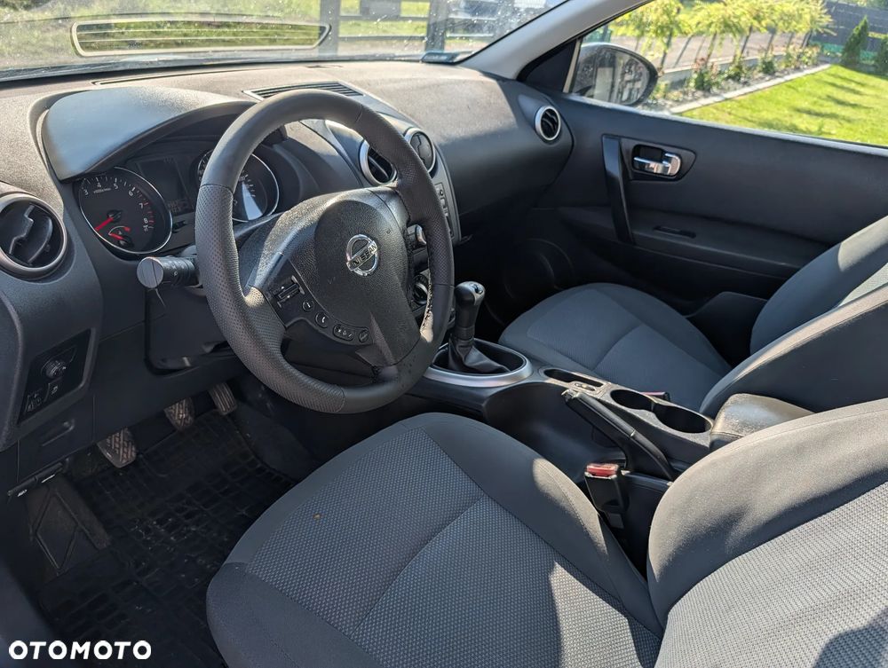 Nissan Qashqai 1.6 Visia - 18
