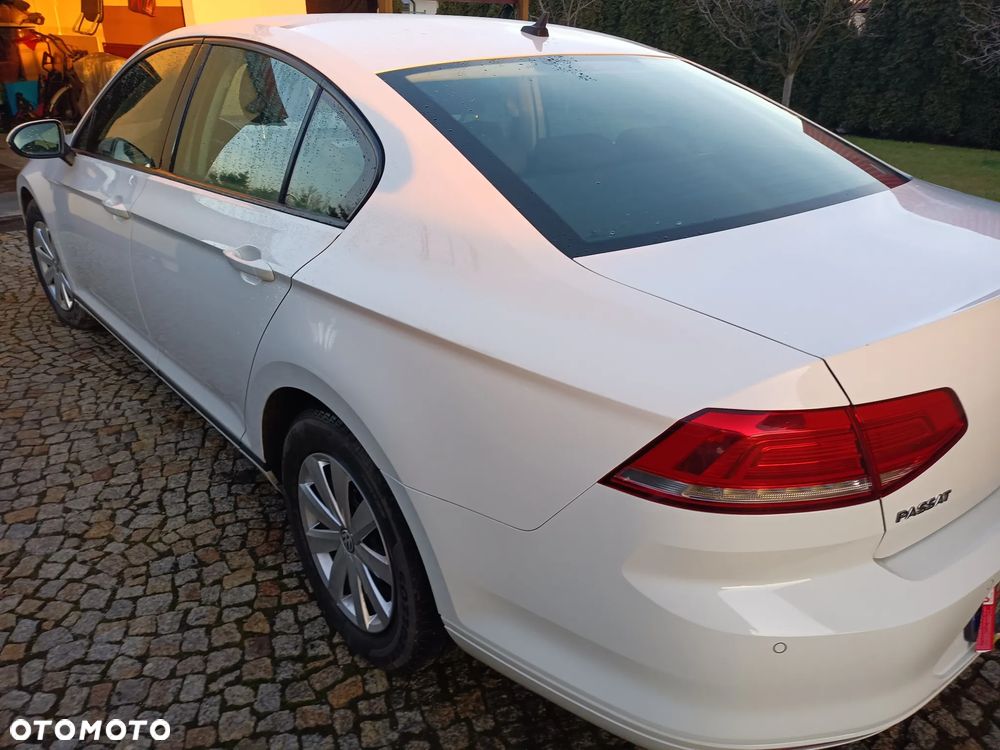 Volkswagen Passat 1.6 TDI BMT Comfortline - 2