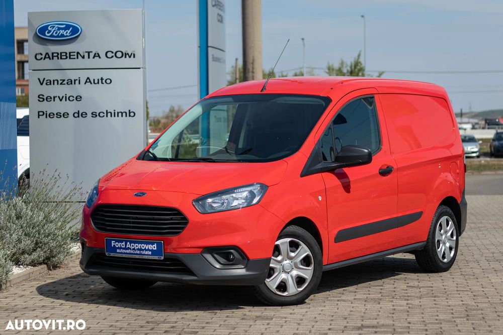 Ford Transit Courier Van - 2