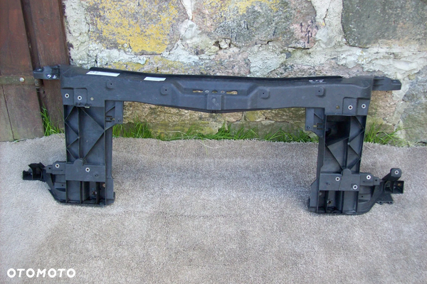 PAS PRZEDNI MERCEDES SPRINTER 906 ROK 06/16