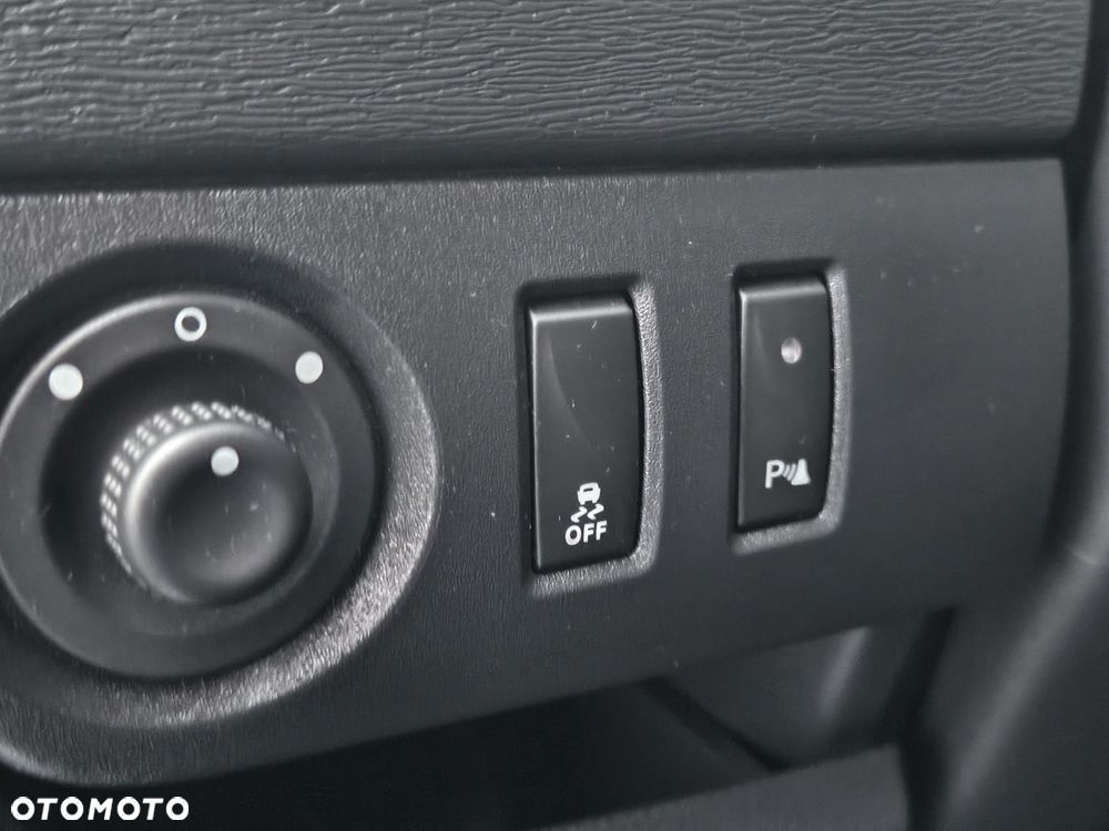 Dacia Lodgy 1.6 SCe Stepway S&S - 17