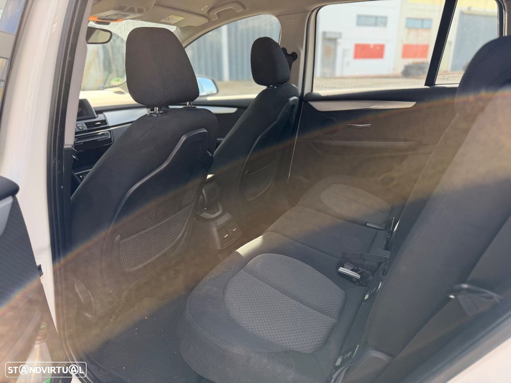 BMW Serie 2 218D Grand Tourer de 2016 para Peças - 12