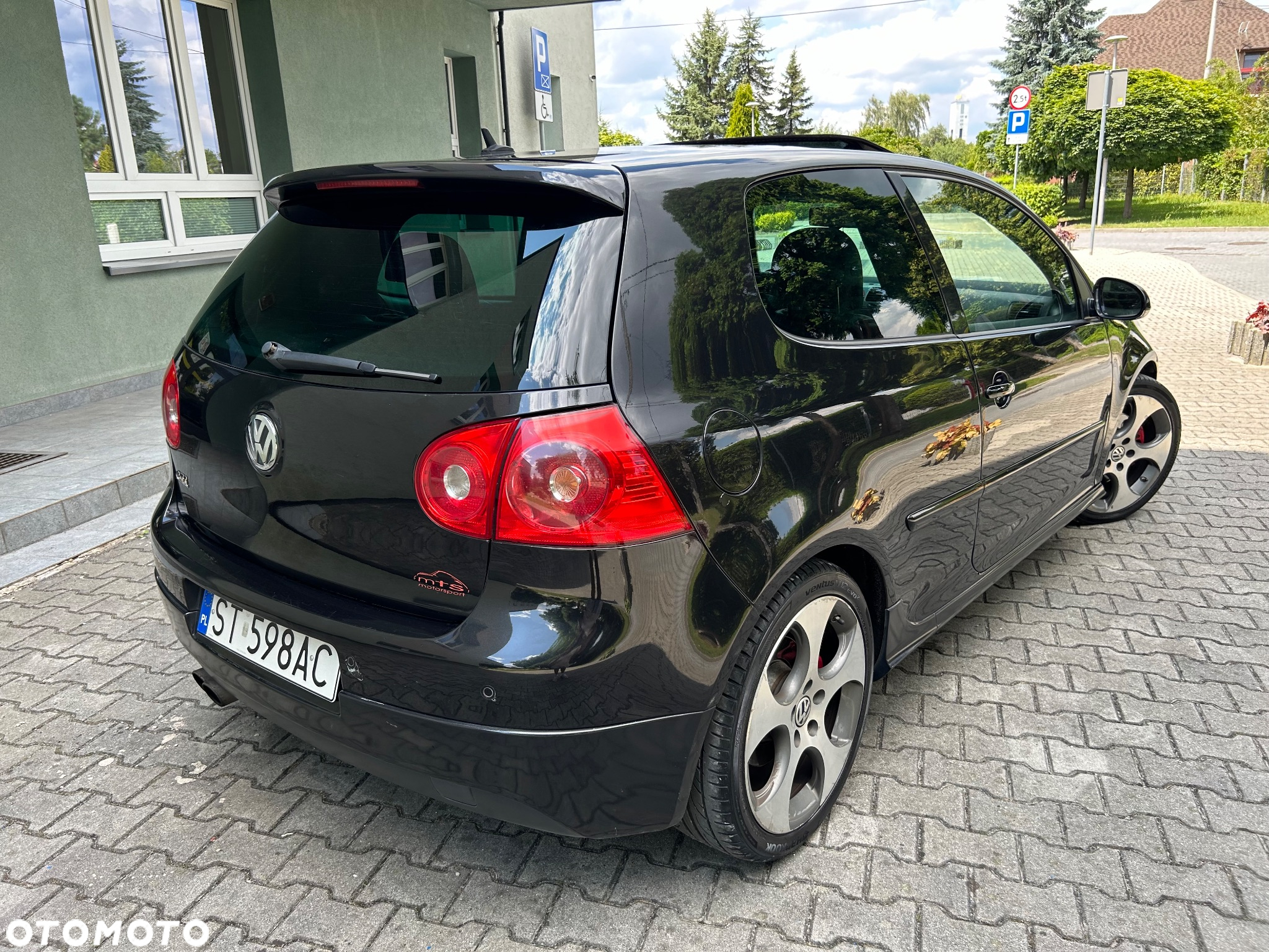 Volkswagen Golf 2.0 GTI DSG - 18