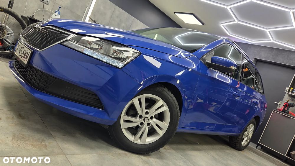 Skoda Fabia 1.0 Ambition Plus - 10