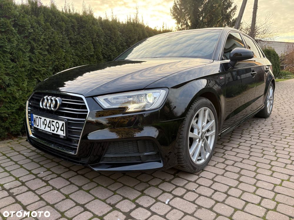 Audi A3 Sportback 1.5 TFSI S tronic - 1