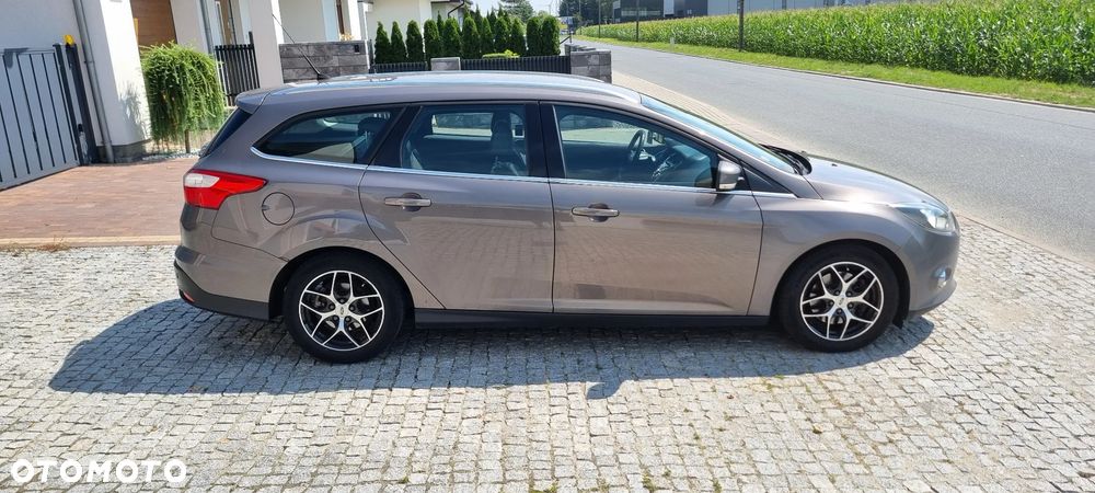 Ford Focus 1.6 EcoBoost Titanium - 5