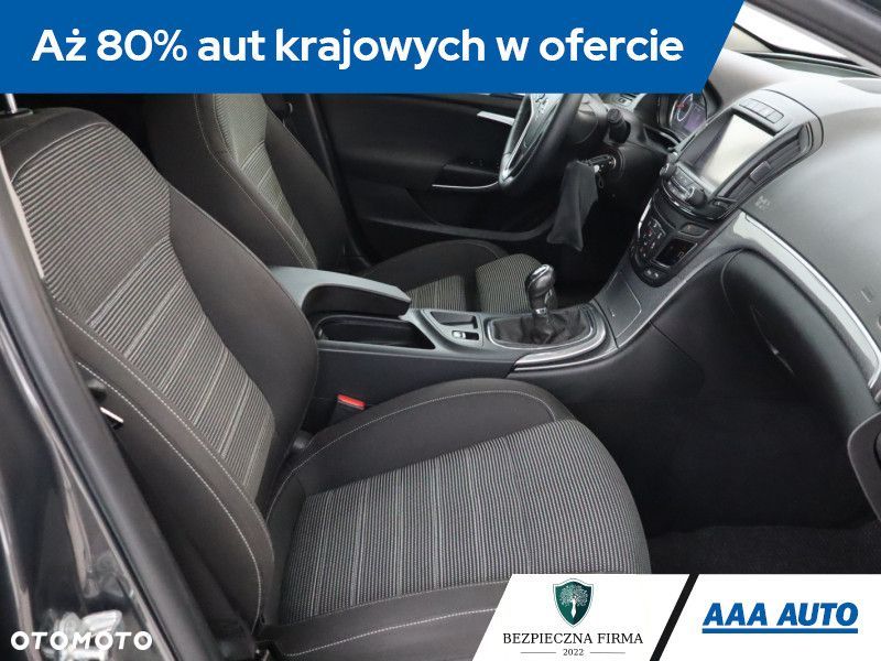 Opel Insignia - 11