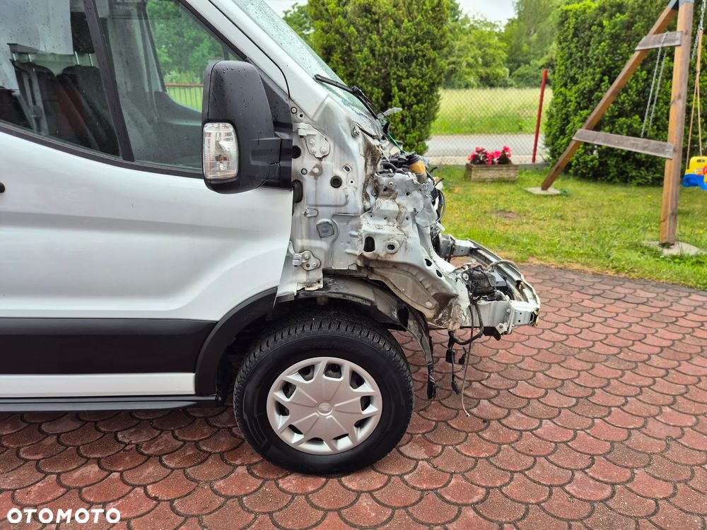 Ford Transit - 18