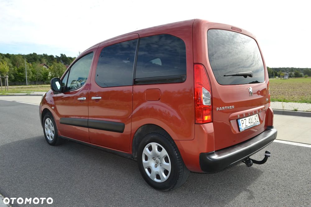 Peugeot Partner HDi FAP 110 Premium - 6