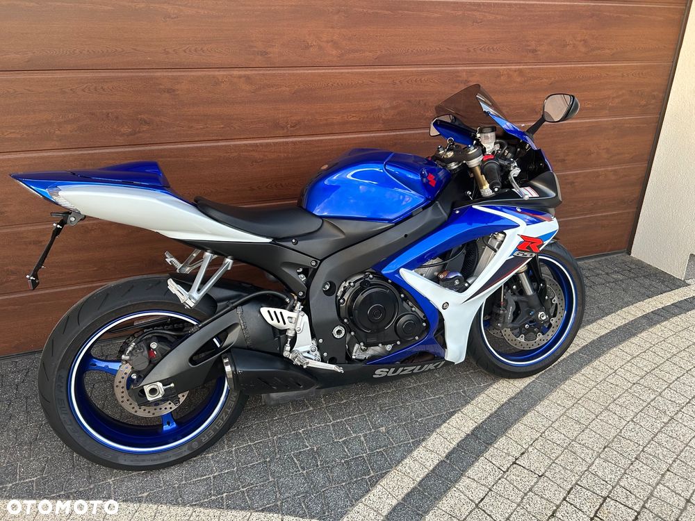 Suzuki GSX-R - 17