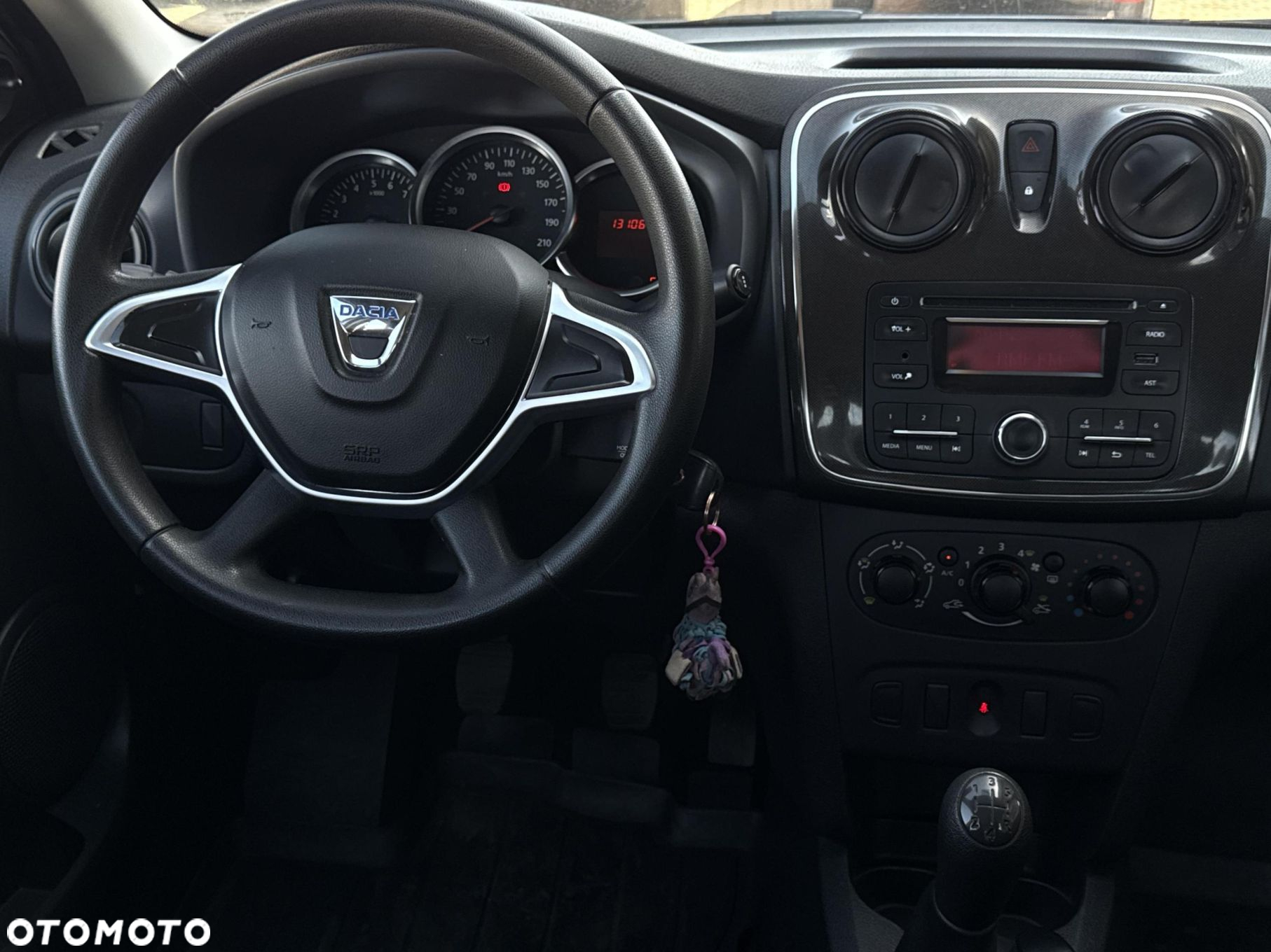 Dacia Logan 1.0 SCe Open - 12