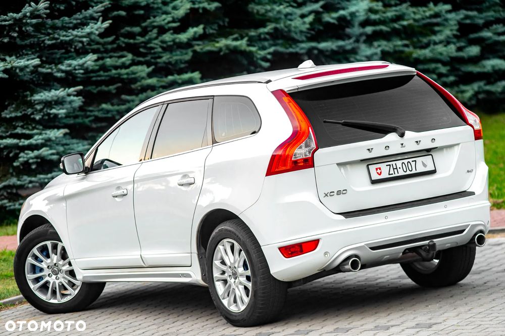 Volvo XC 60 D5 AWD RDesign - 17