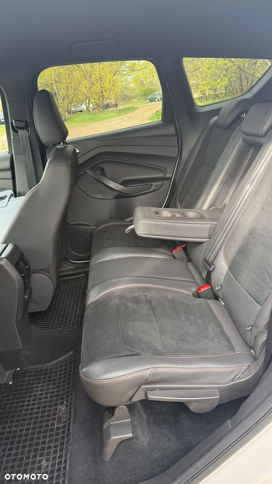 Ford Kuga 1.5 EcoBoost FWD ST-Line - 13