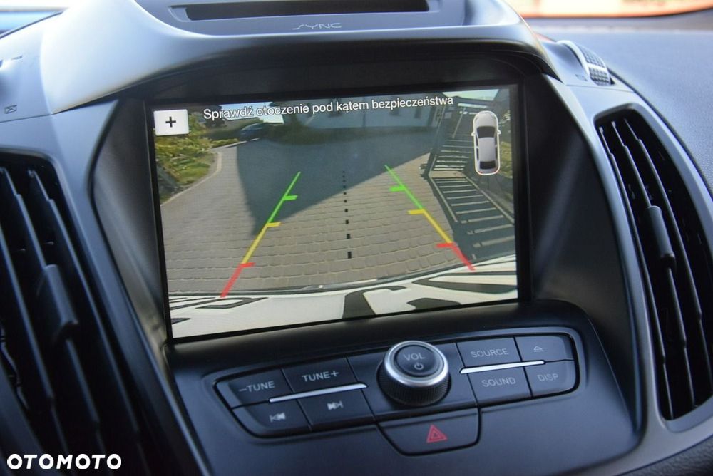 Ford Kuga 2.0 TDCi 4x4 Titanium - 25