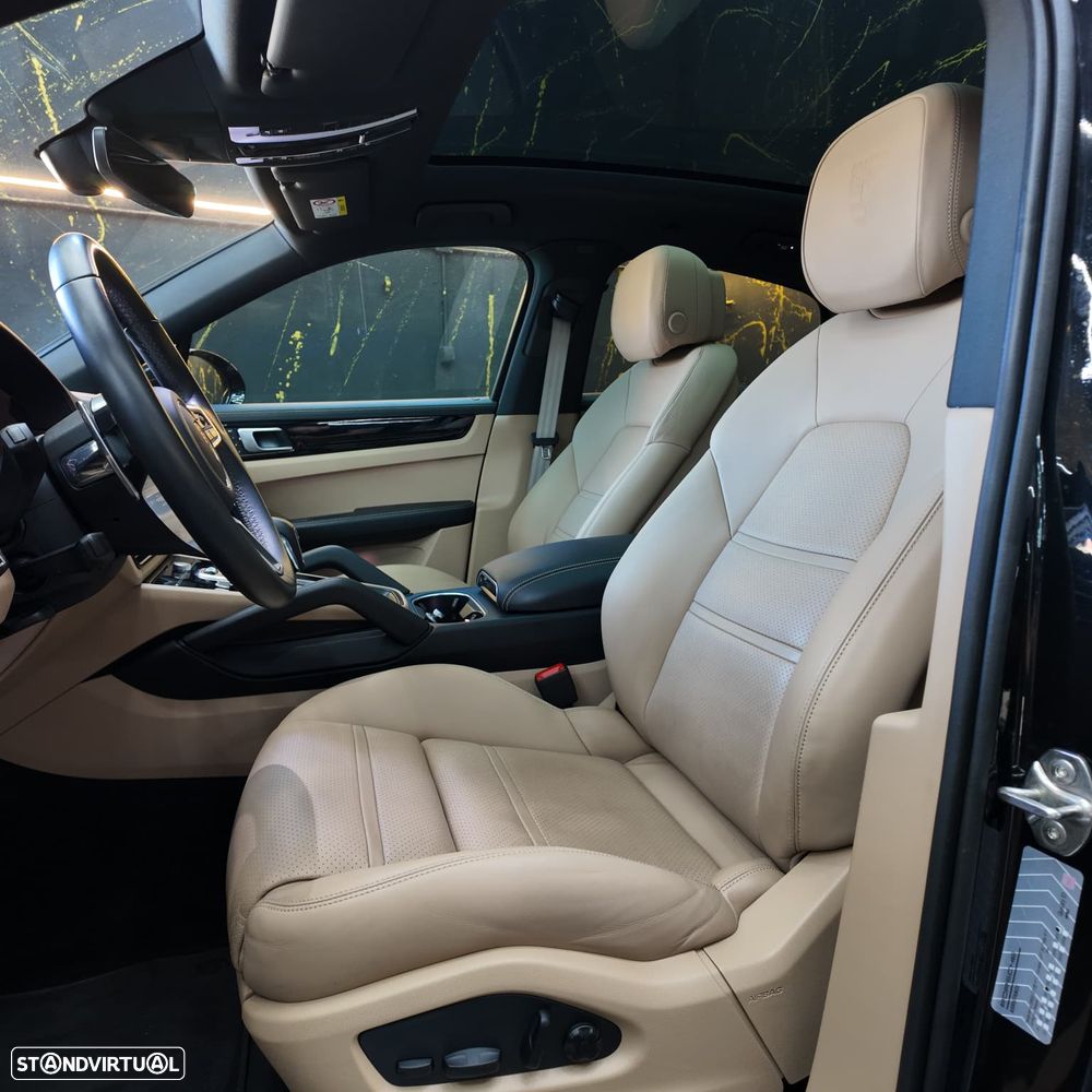 Porsche Cayenne E-Hybrid Platinum Edition - 7